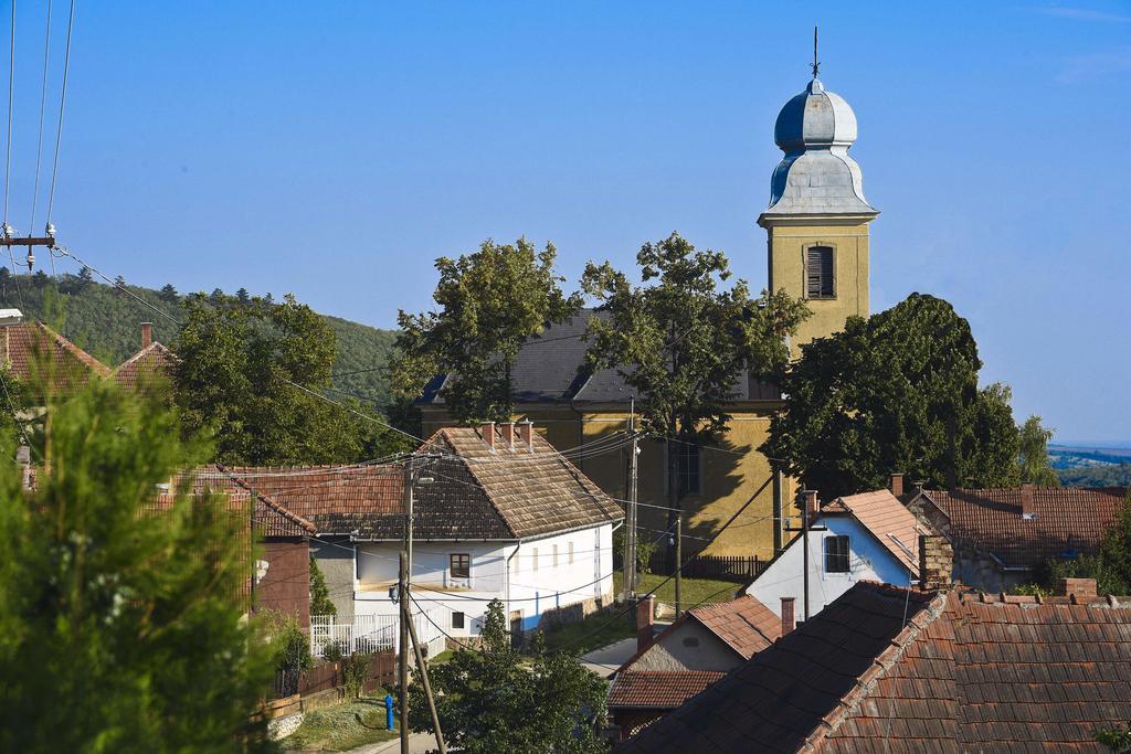 Bell House Vila Bukkzserc Exterior foto